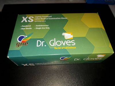 Dr. Gloves_img_0