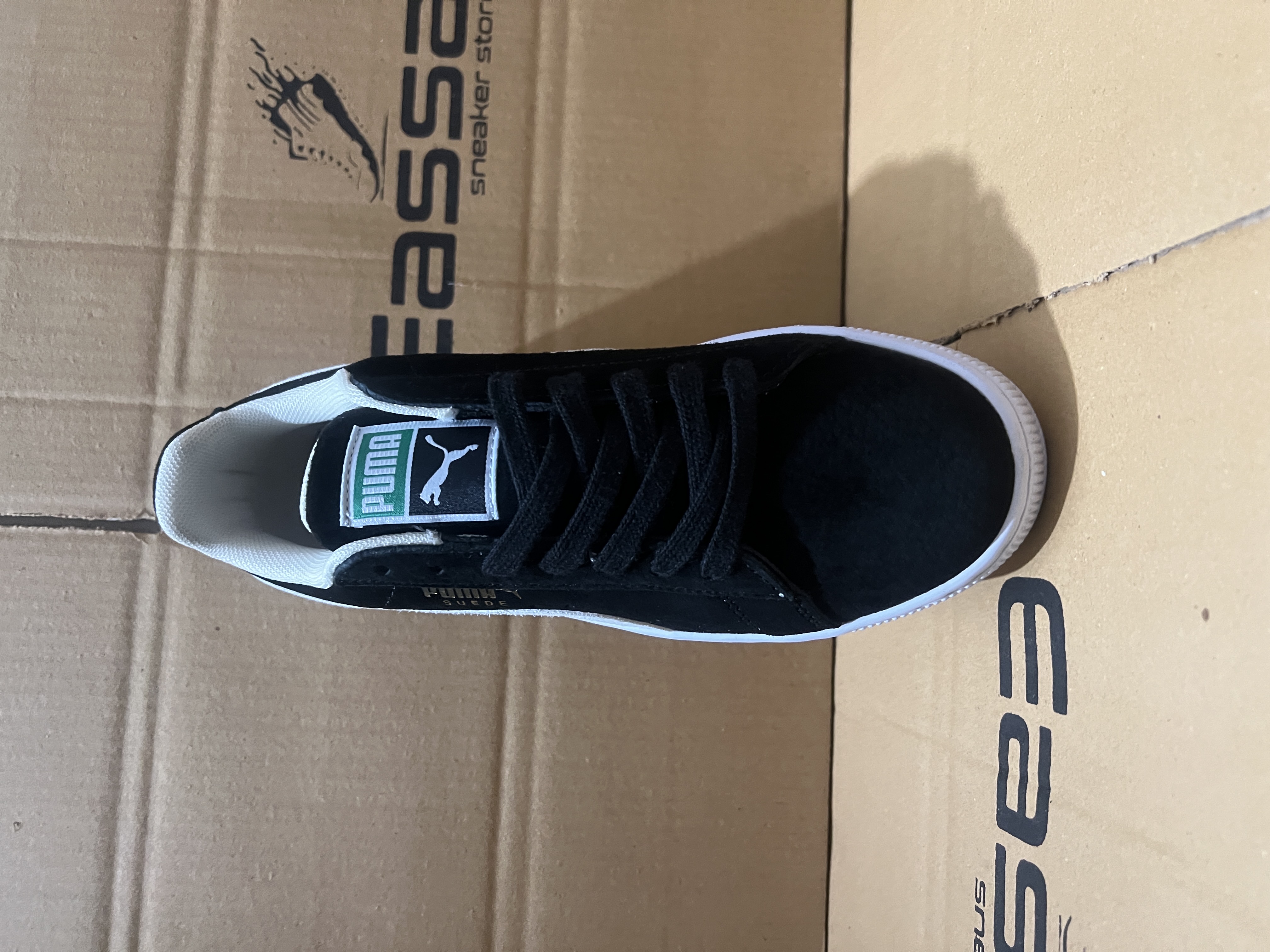 Puma Suede Classic Black for Men_img_2