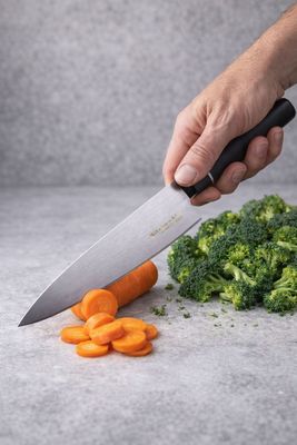 KitchenAid Chef Knife with Custome Fit Blade Cover_img_0