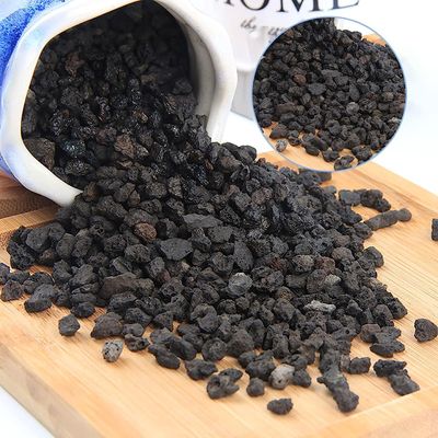 Black lava chips ( 100 grm )