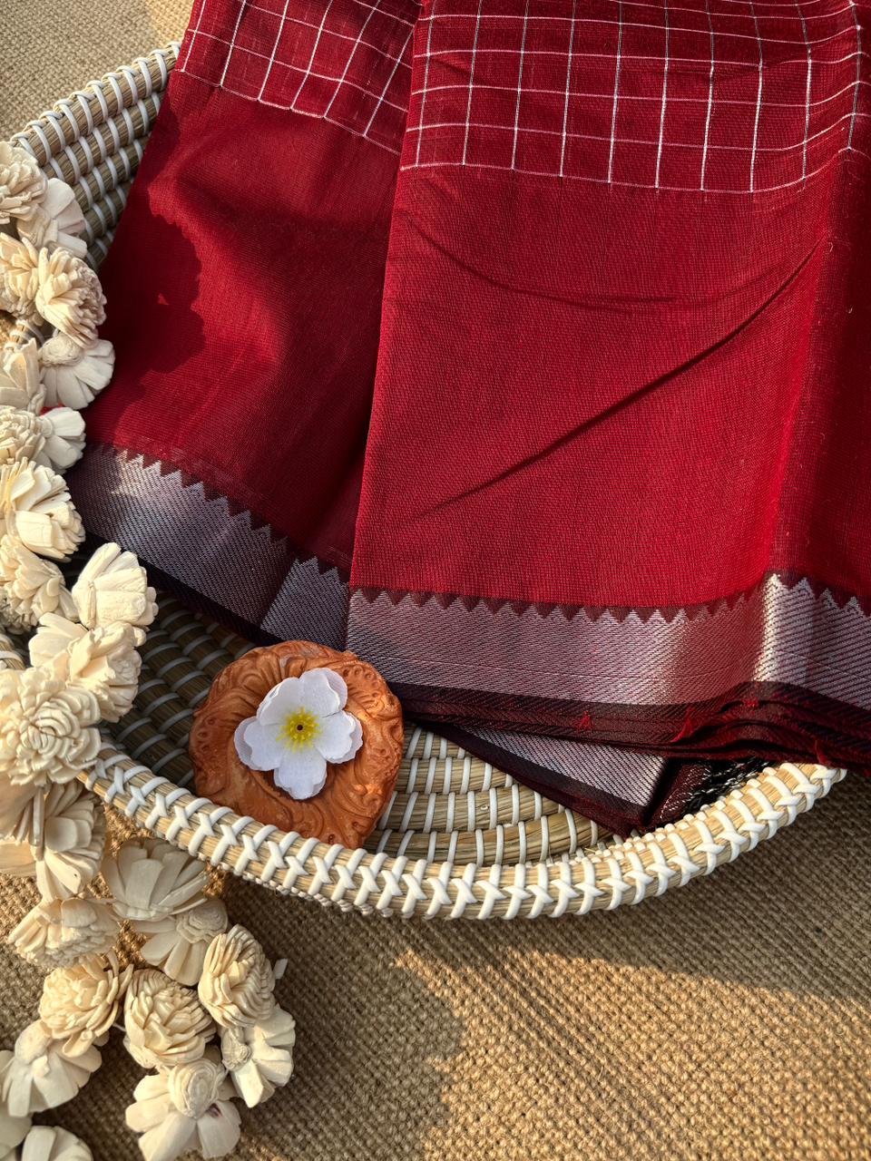 ঐন্দ্রিলা_img_1