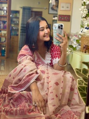 সাদা সিম্ফনি_img_1