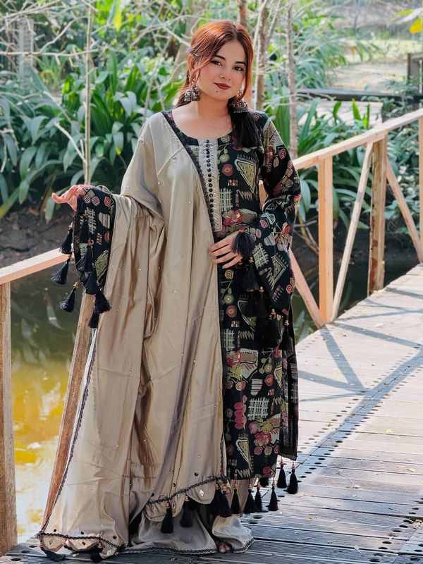 Digital Print Three Piece - Image 4