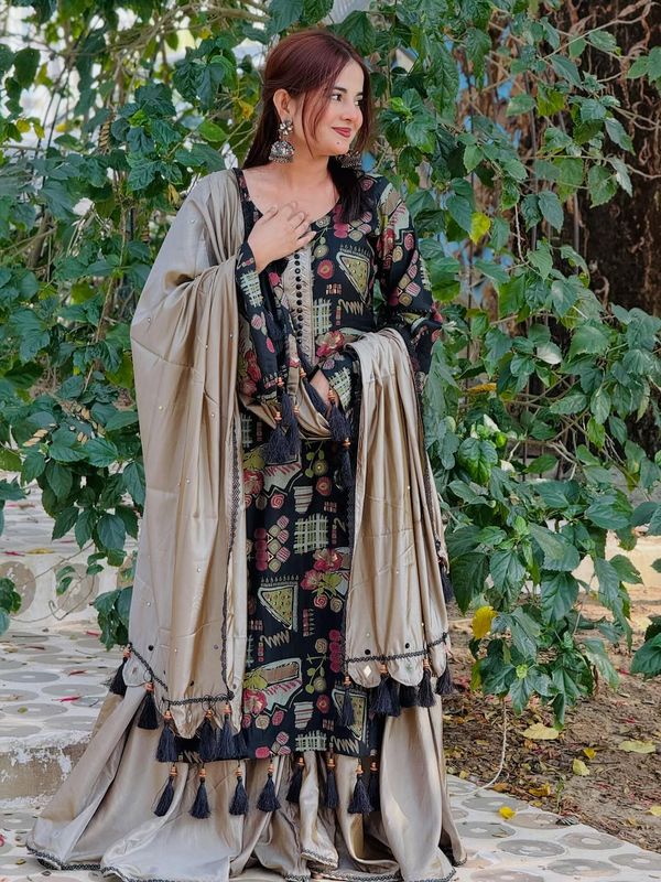 Digital Print Three Piece - Image 5