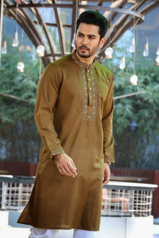 Luxury Italian Panjabi with Box - Image 1