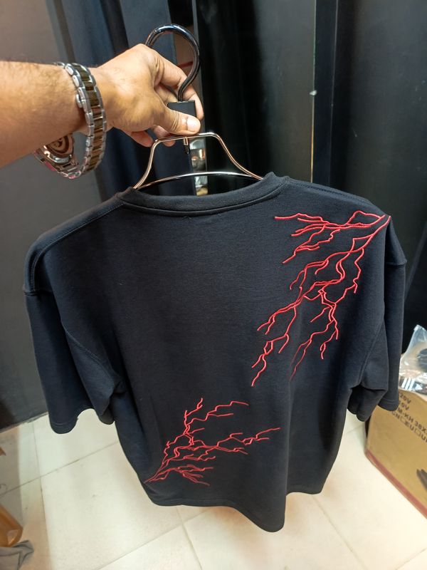 Blood-Red Embroidered Artwork// unisex// BLACK Oversized tee - Image 2