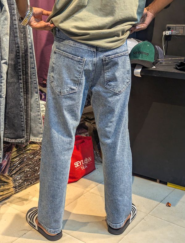 Casual white washed Baggy // - Image 2