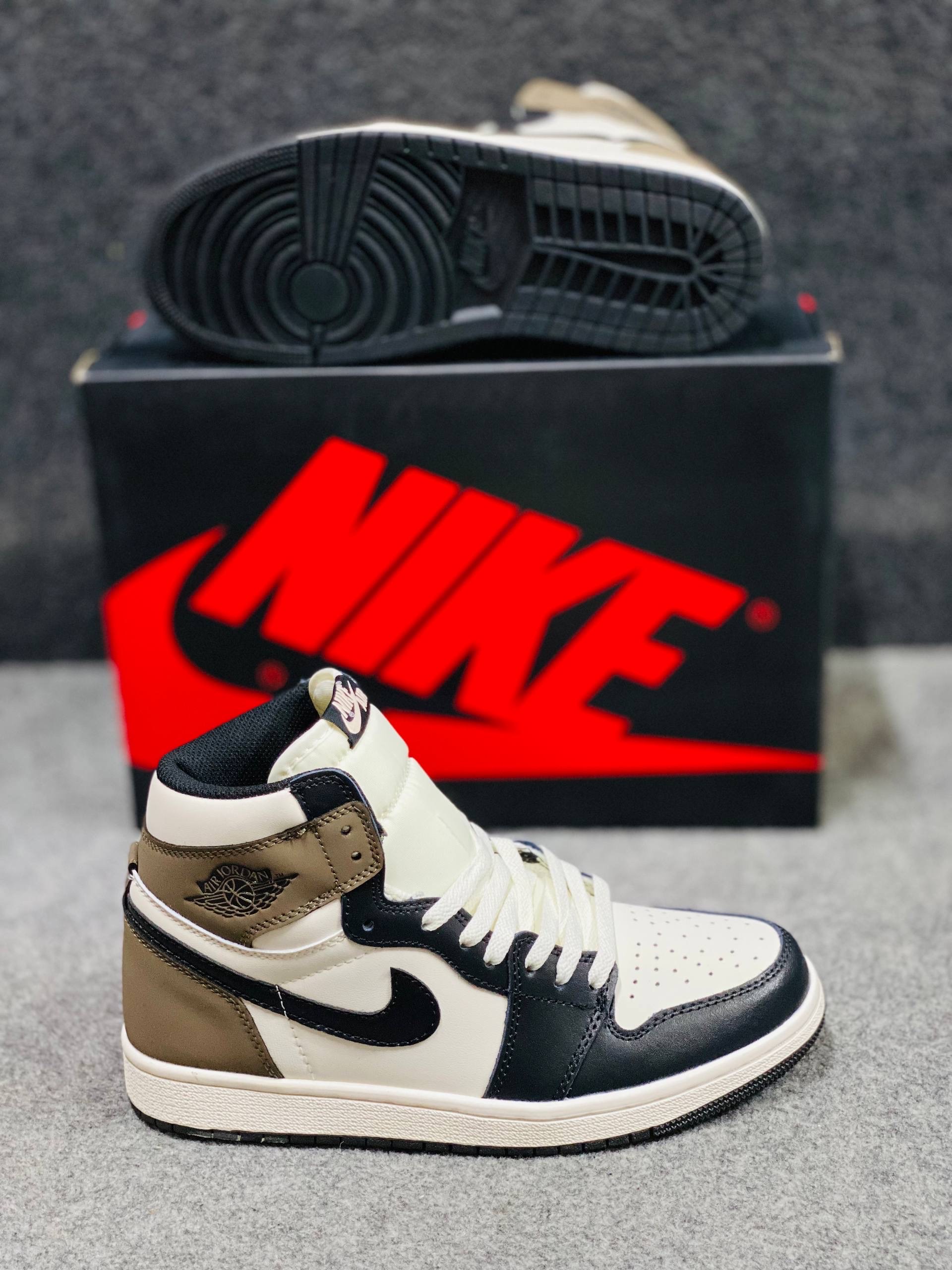 Air jordan 1 mocha | F S Kho_img_4