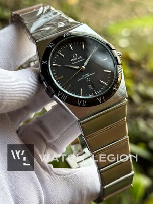 OMEGA CONSTELLATION BLACK DIAL SWEEP_img_0