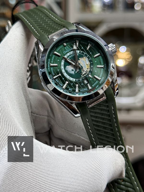 OMEGA WORLD TIMER GREEN SWEEP