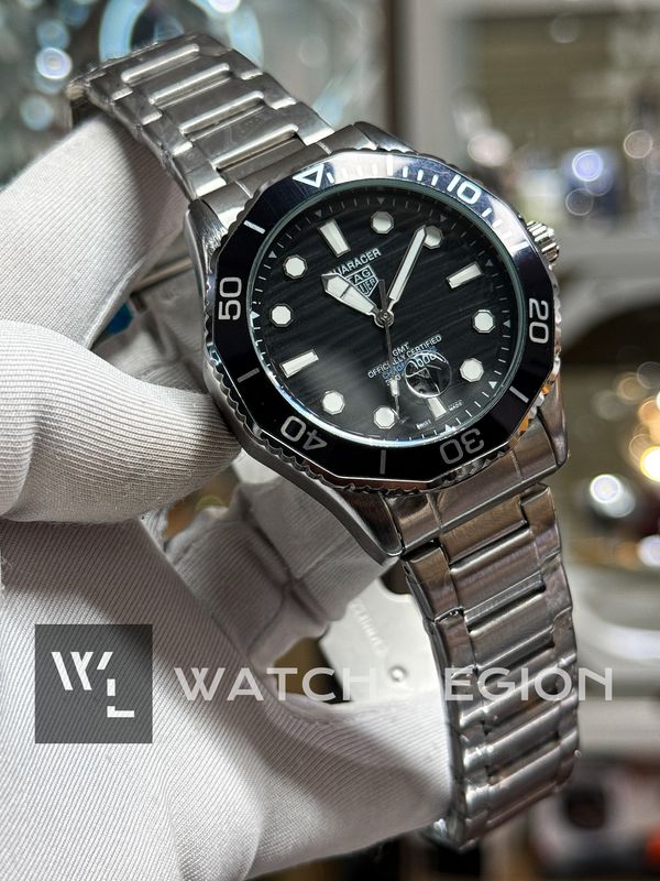 TAG HEUER AQUARACER PROFESSIONAL BLACK DIAL SWEEP
