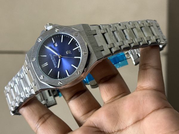 AP ROYAL OAK BLUE DIAL
