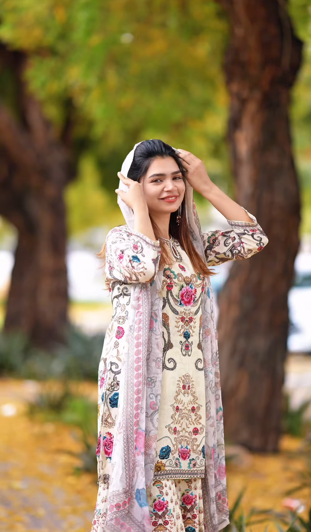 Premium soft silk fabric digital printed with  sharara 3pis_img_0