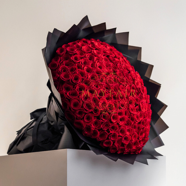 200pcs Red Rose Bouquet