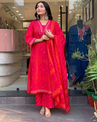 premium Pakistani embroidery panel work three piece_img_6