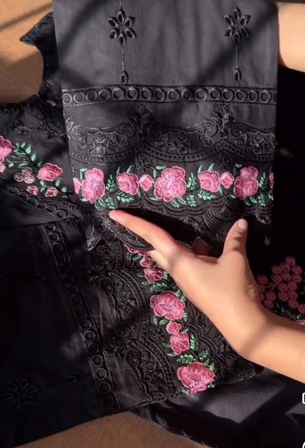 BLACK-  Grace 2 pcs - Image 5