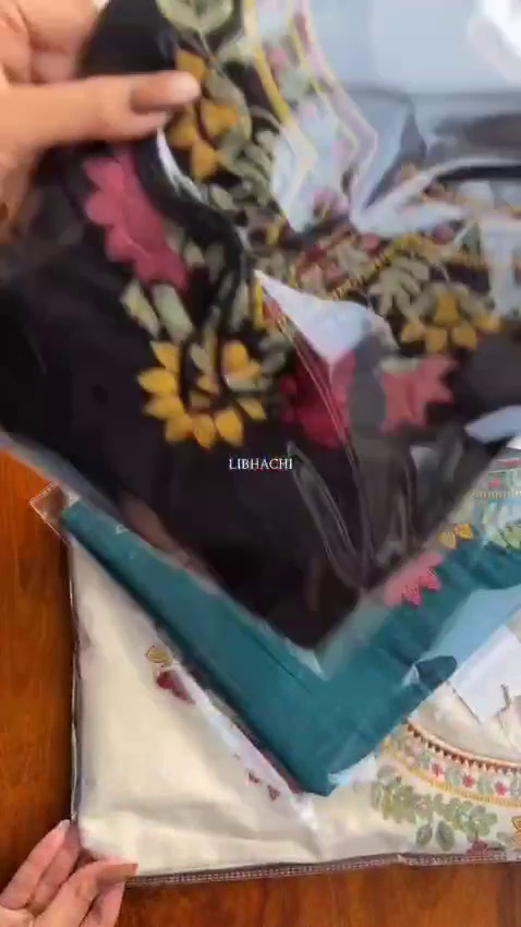 Kashmiri Embrodury Work Cotton Short Kurta - Image 9