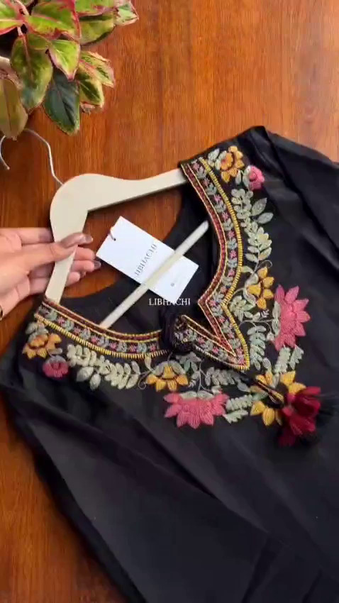 Kashmiri Embrodury Work Cotton Short Kurta - Image 1