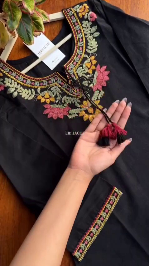 Kashmiri Embrodury Work Cotton Short Kurta - Image 2