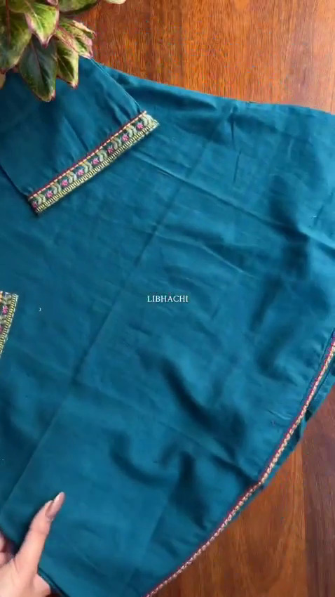 Kashmiri Embrodury Work Cotton Short Kurta - Image 6