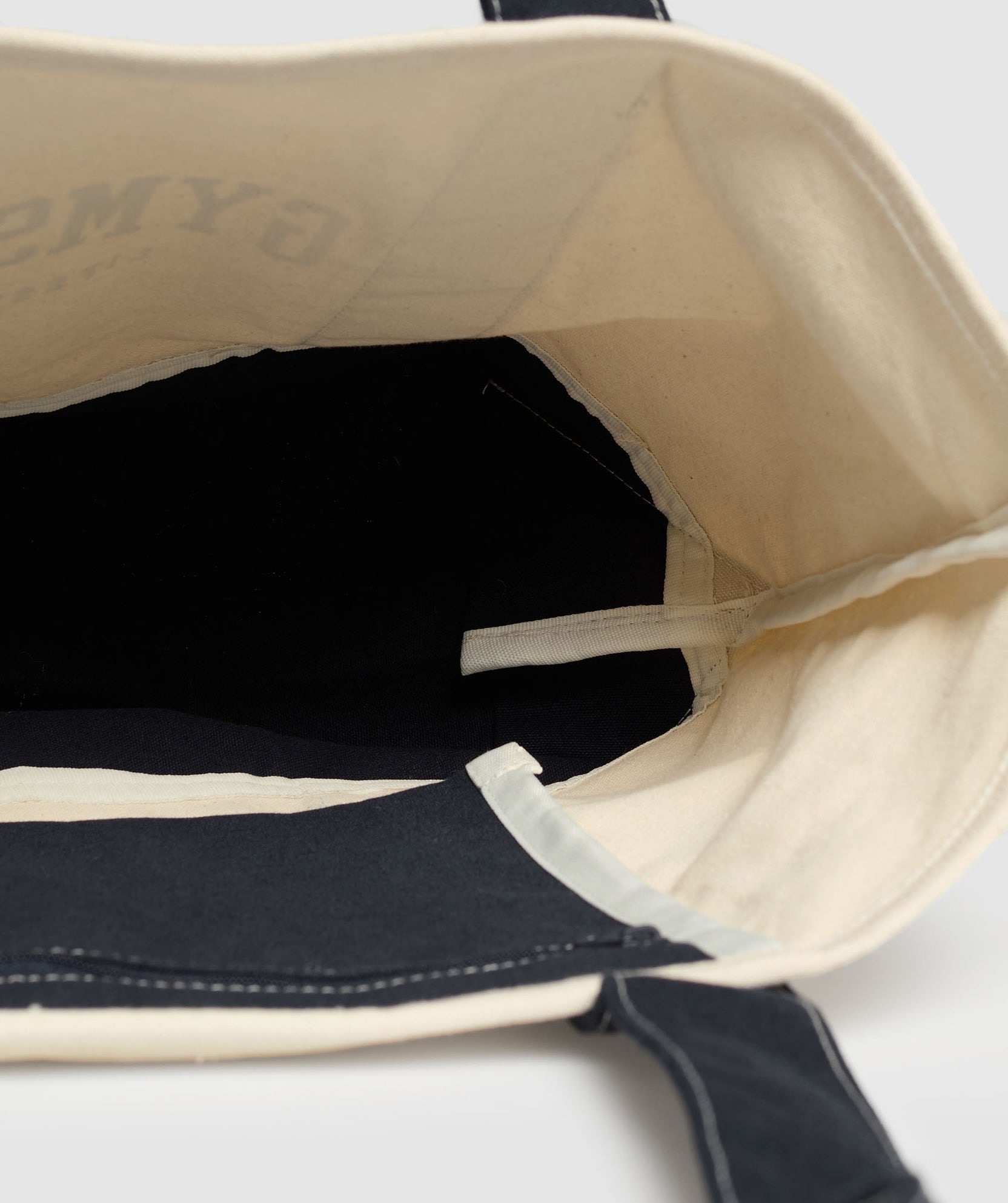 GYMSHARK COLLEGIATE OVERSIZED TOTE- Oat White/Heavy Blue._img_3