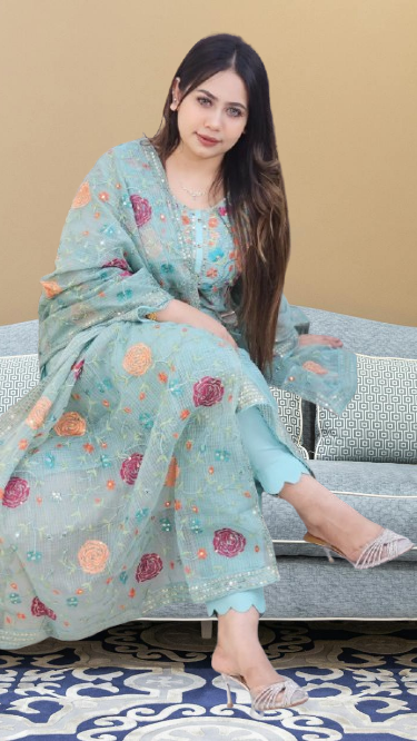 Black Floral Embroidered Dress_img_2