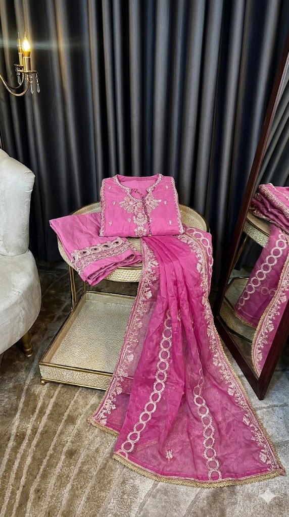 Luxury Edition Embodary Design_img_3