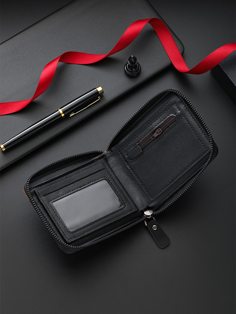 Men's Short Wallet with Leather and Hardware Decoration, Horizontal Style, Multiple Card Slots, Large Capacity_img_3