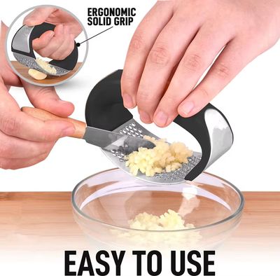 Arc Shaped Garlic Press Crusher With Comfortable Grip_img_5