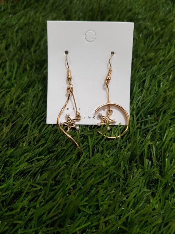 Elegant Leaf Earrings – Nature-Inspired Design for Everyday Style_img_2