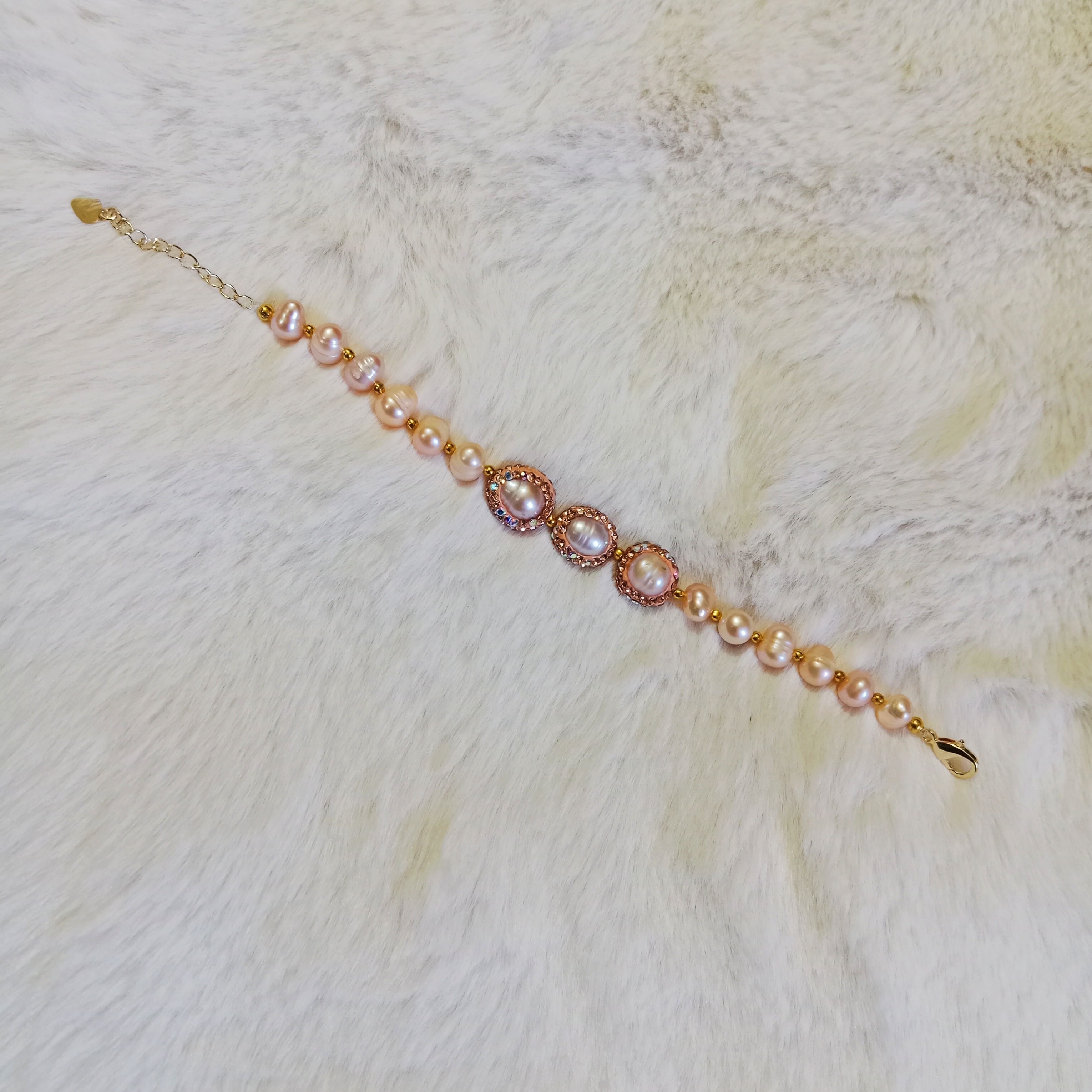 Premium Quality Pearl Adjustable Bracelet_img_1