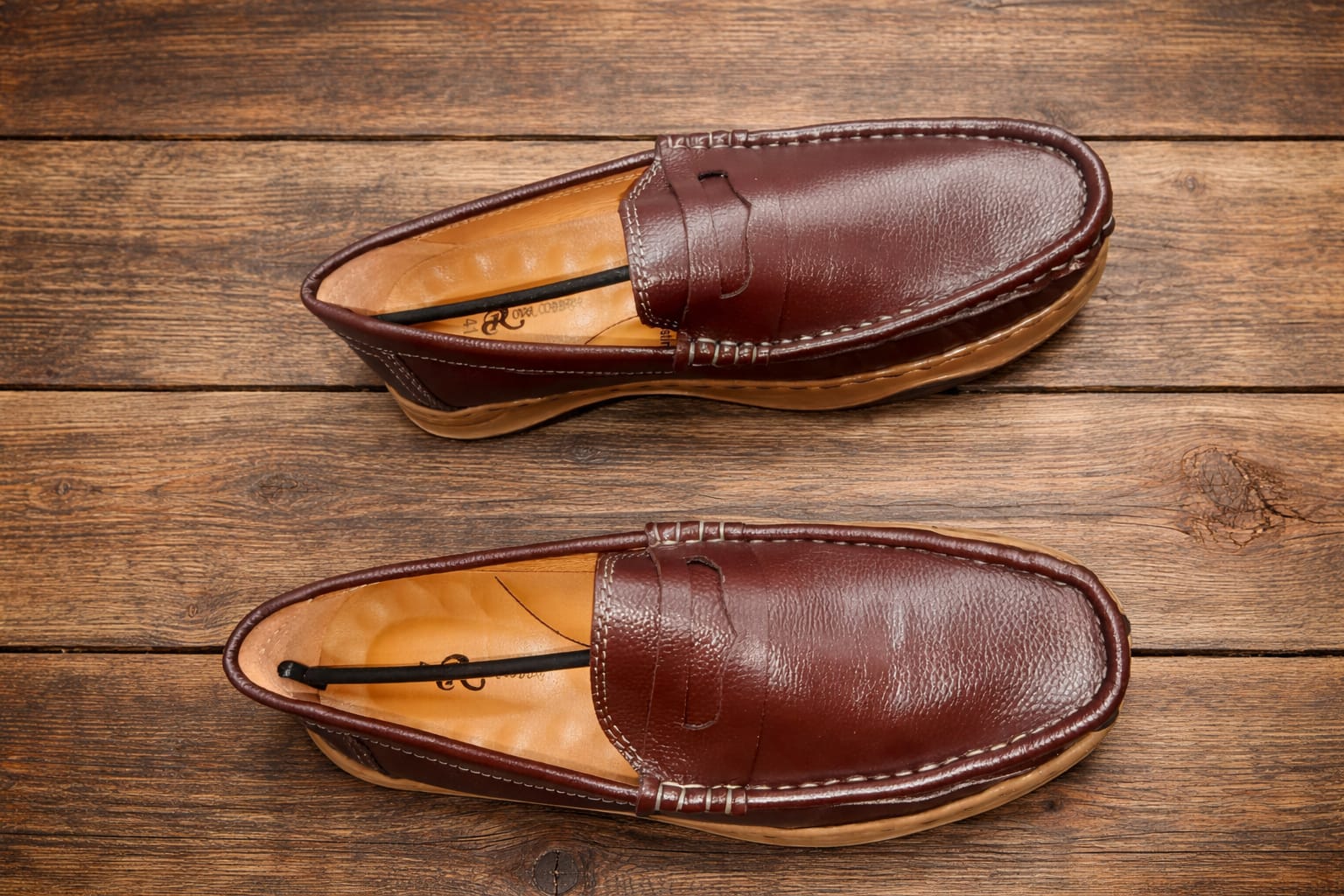 Premium Royal Cobra 100% Cow Leather dark brown Color Loffer