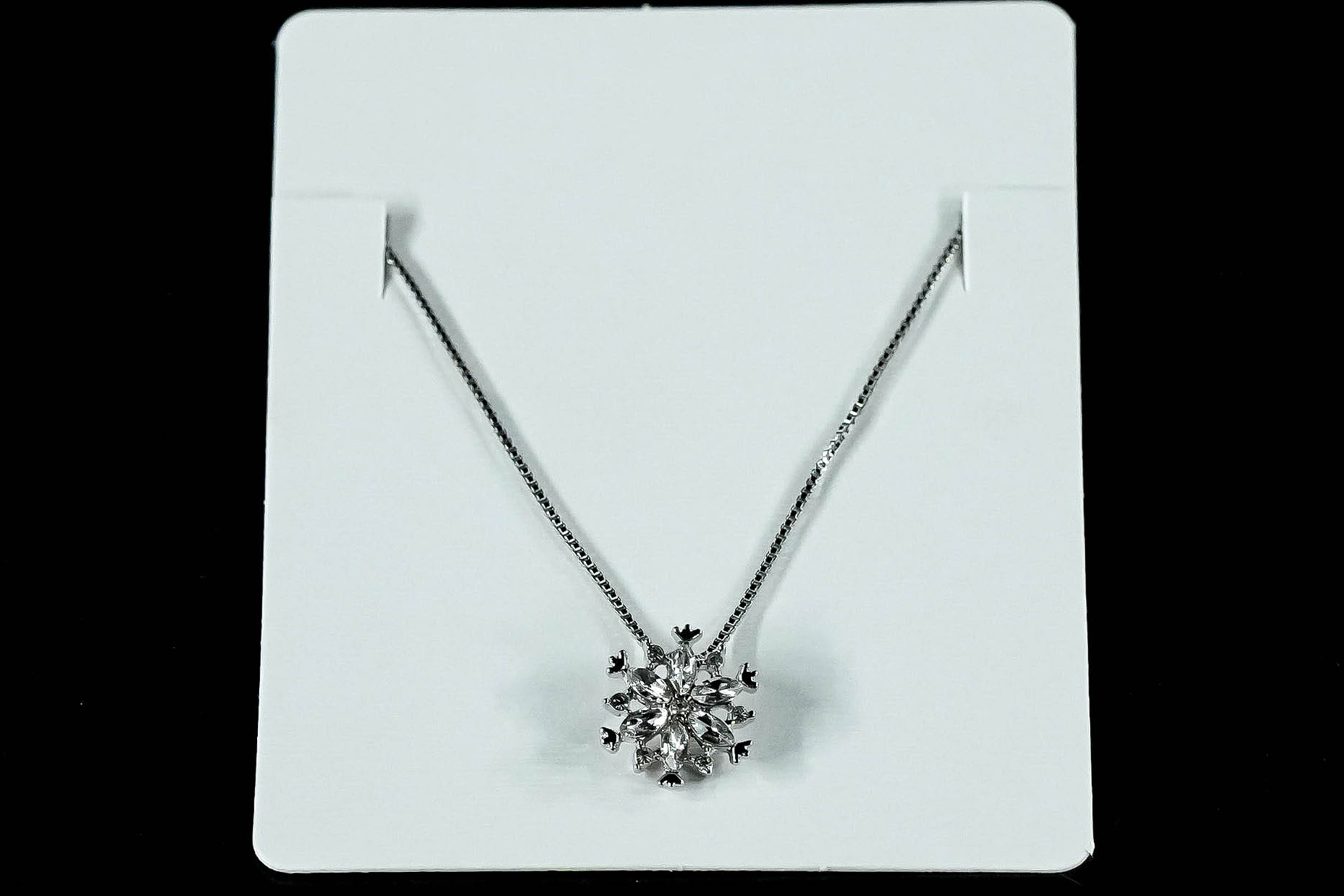 Snowflake Pendant Sparkling Diamond 925