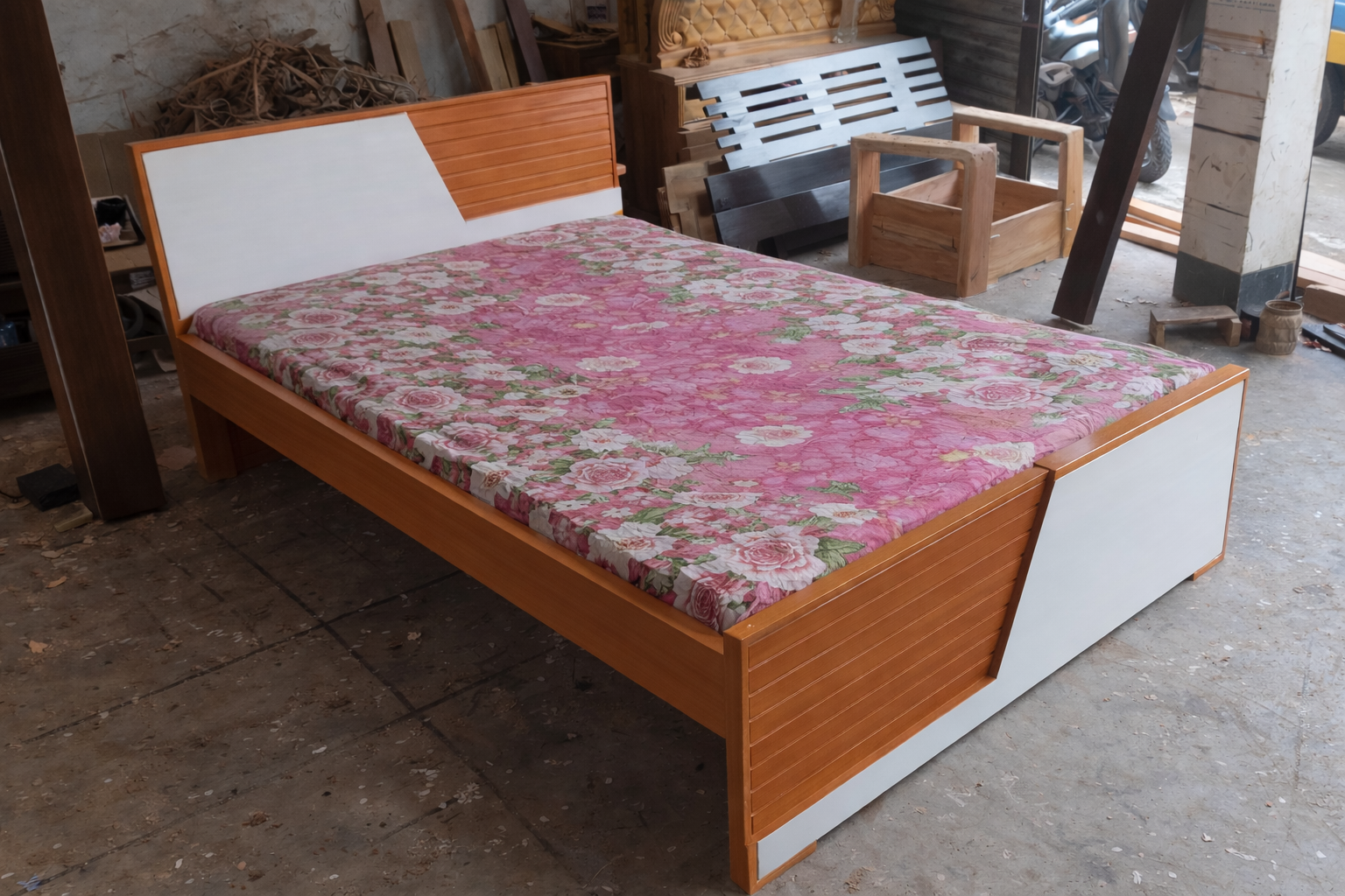 Modern Two-Tone Wooden Bed – WCF-Code-BD-505_img_3