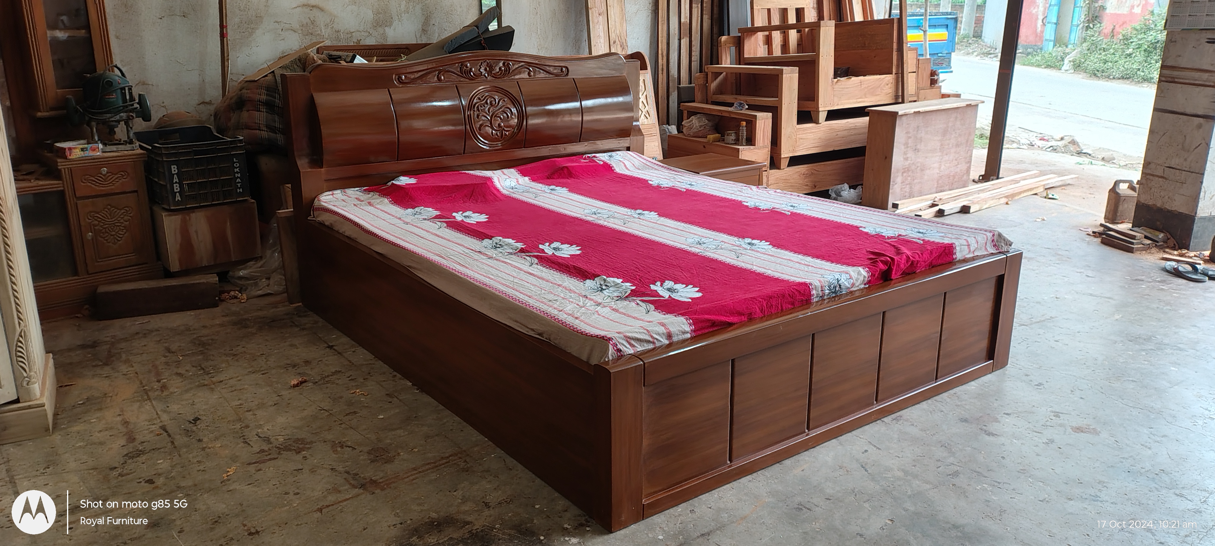 Luxury Wooden Full Box Bed with Carved Headboard | Solid Wood Bed BD | WCF-Code-BD-607_img_3