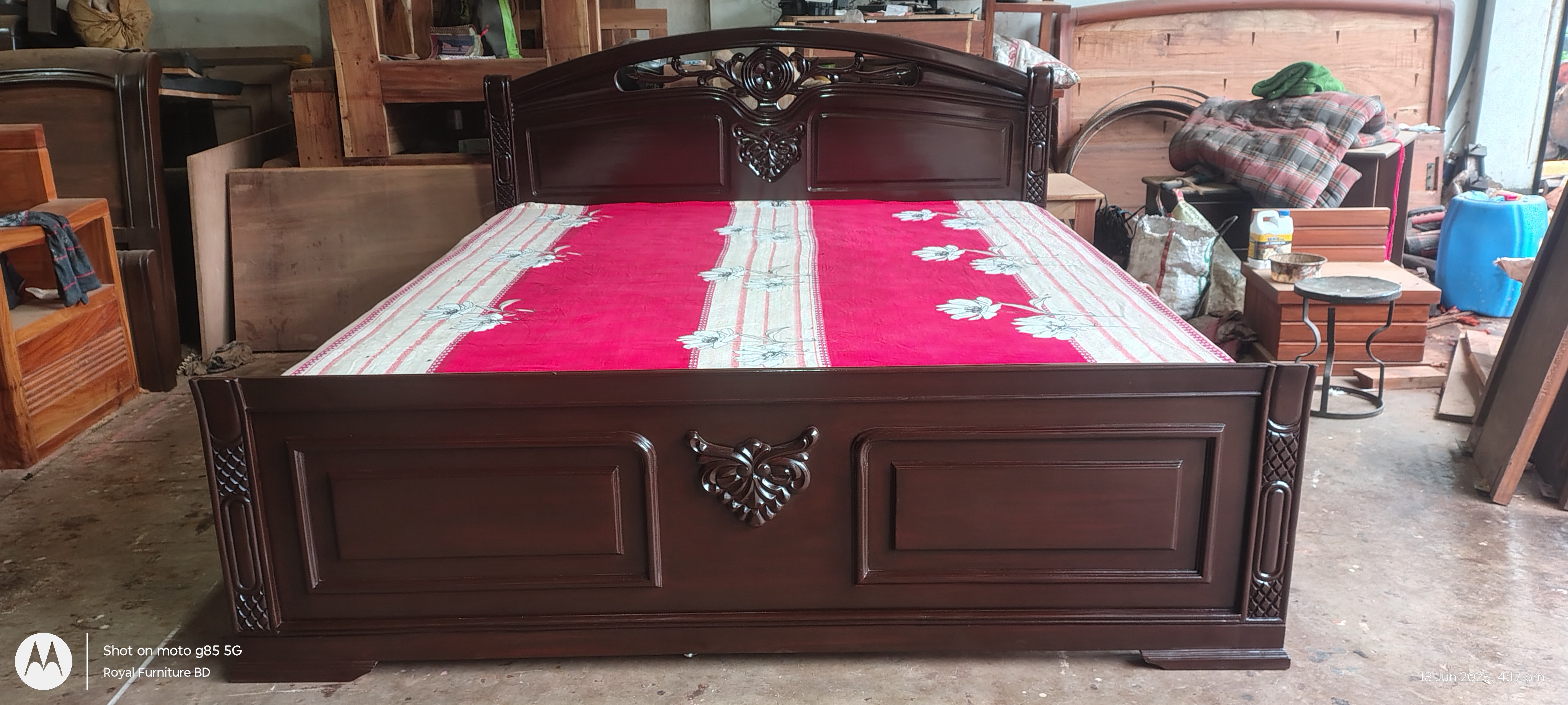 Classic Carved Solid Mahogany Sami Box Bed | WCF-Code-BD-430_img_3