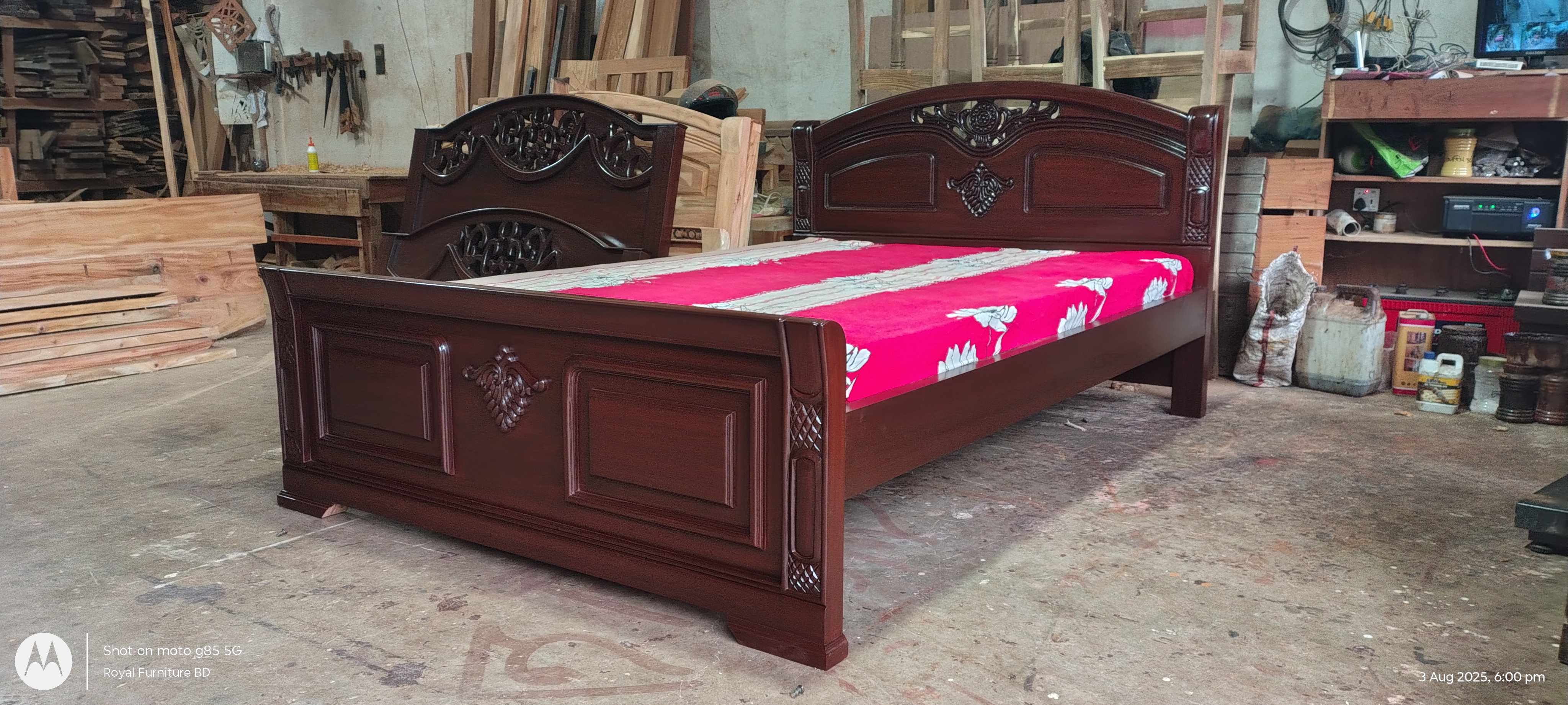 Classic Carved Solid Mahogany Sami Box Bed | WCF-Code-BD-430_img_4