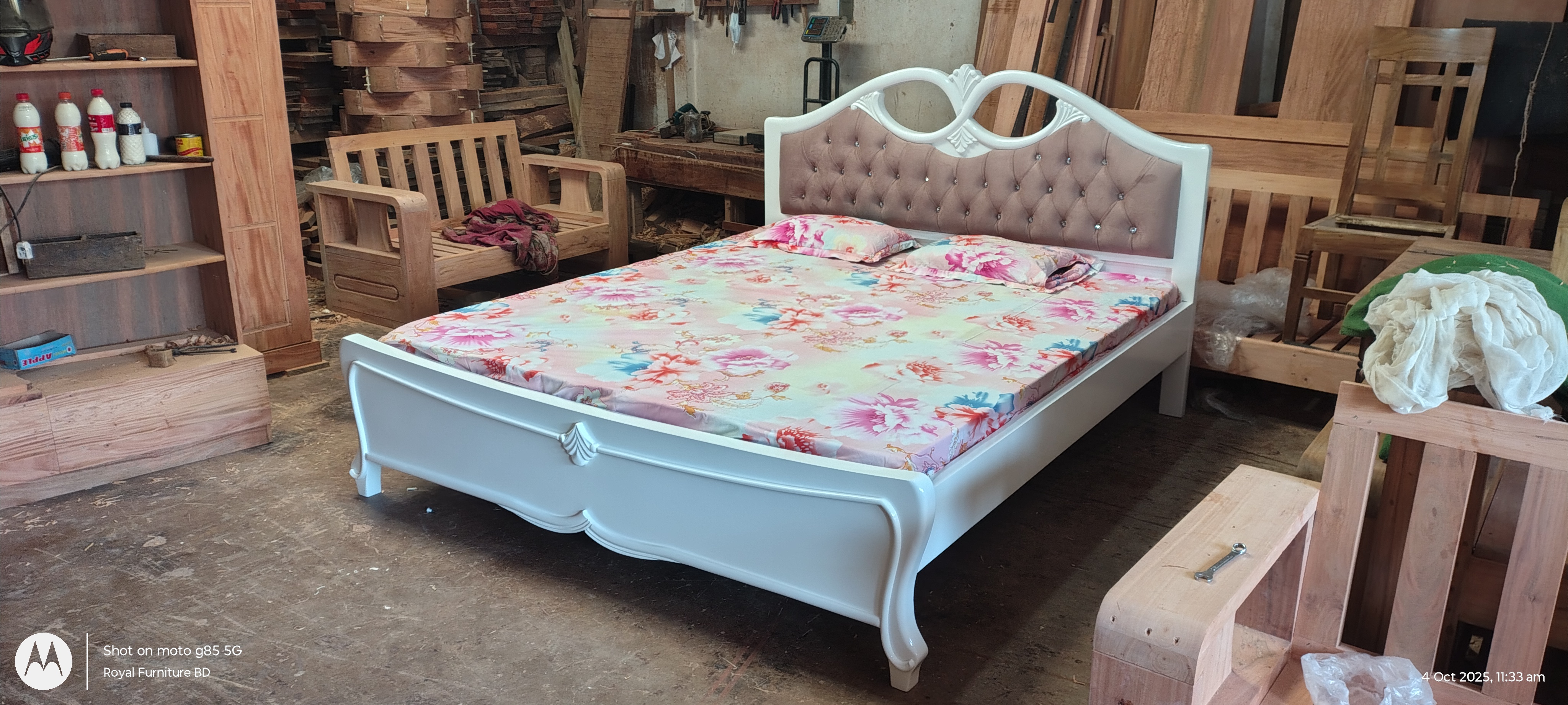 Luxury Upholstered Wooden Bed (Tufted Headboard) | WCF-Code-BD-612_img_3