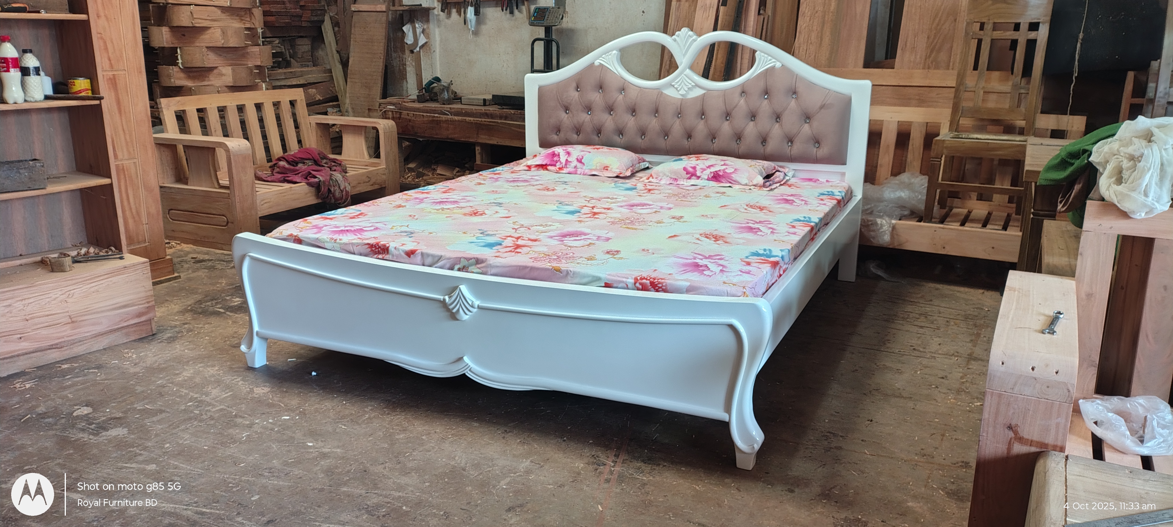 Luxury Upholstered Wooden Bed (Tufted Headboard) | WCF-Code-BD-612_img_4