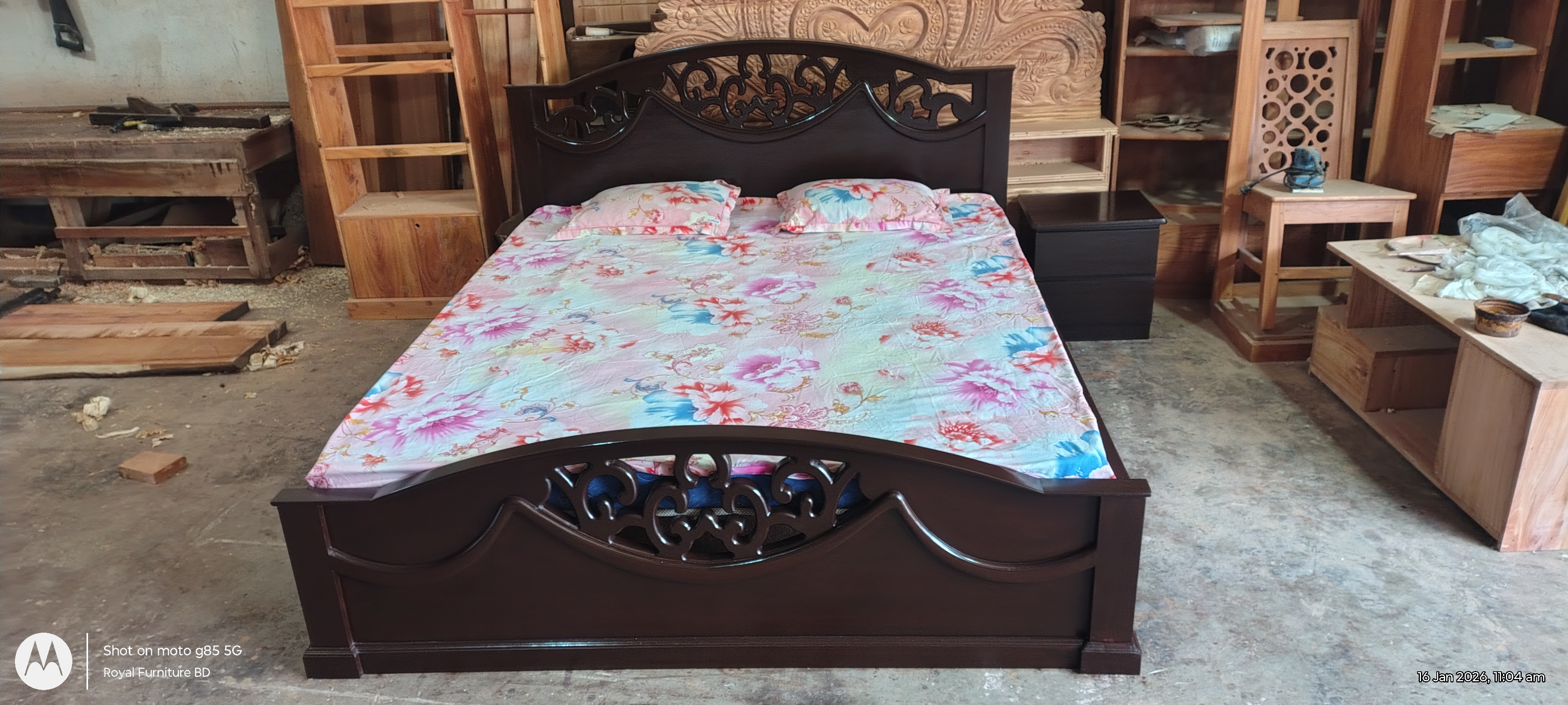 Luxury Solid Wooden Bed (Carved Design) | WCF-Code-BD-562_img_1