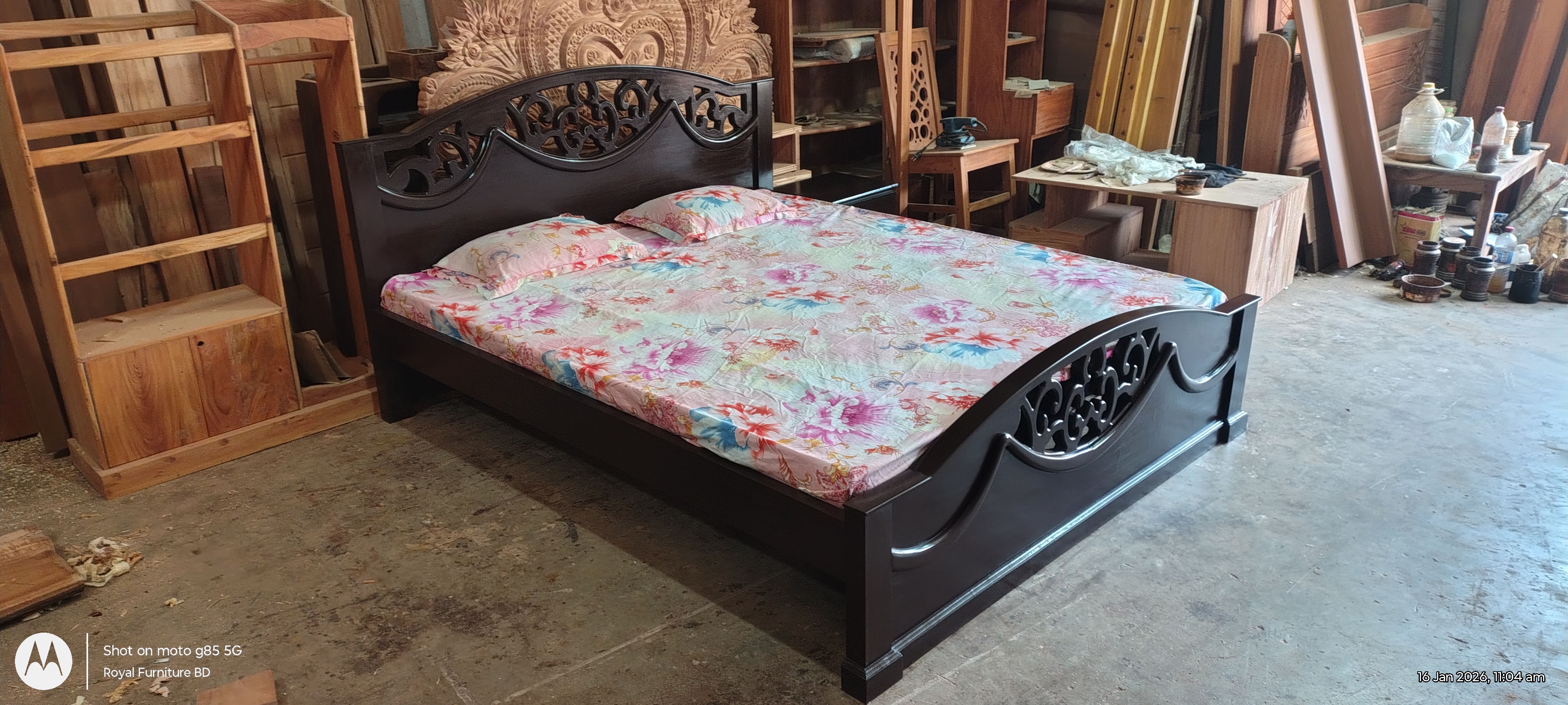 Luxury Solid Wooden Bed (Carved Design) | WCF-Code-BD-562_img_3