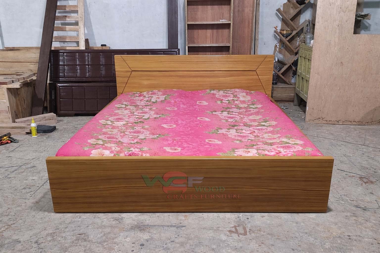 Modern Low Height Mahogany Platform Bed WCF-Code-BD-371_img_0