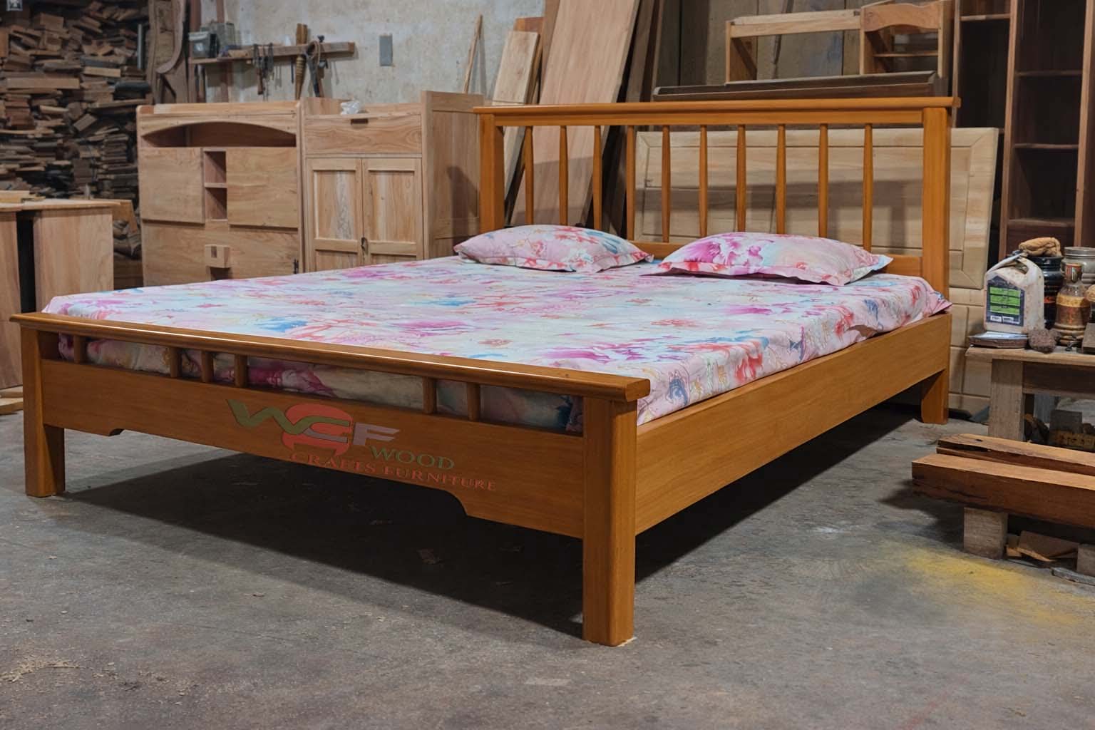 Minimalist Low Platform Bed With Slatted Headboard WCF-Code-BD-504_img_3