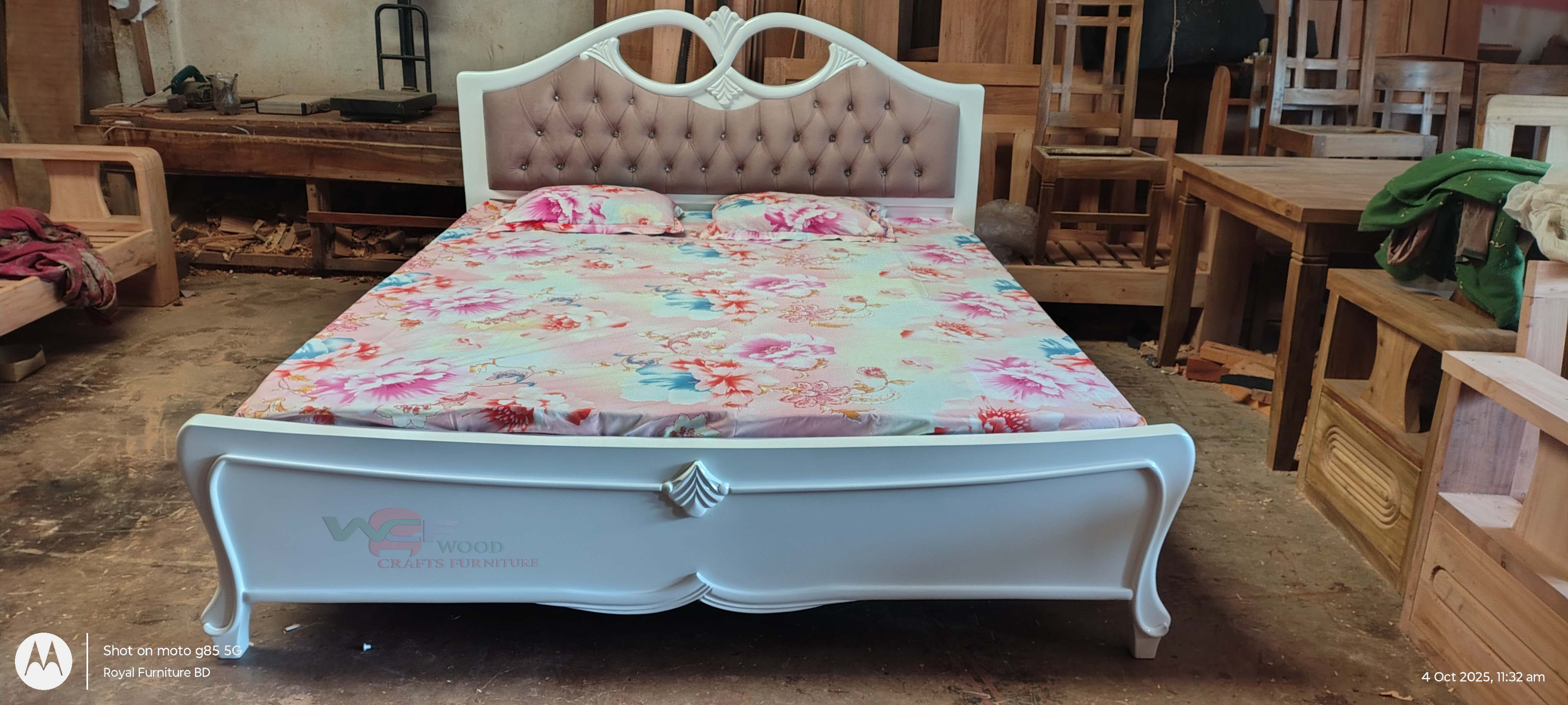 Luxury Upholstered Wooden Bed (Tufted Headboard) | WCF-Code-BD-612_img_5