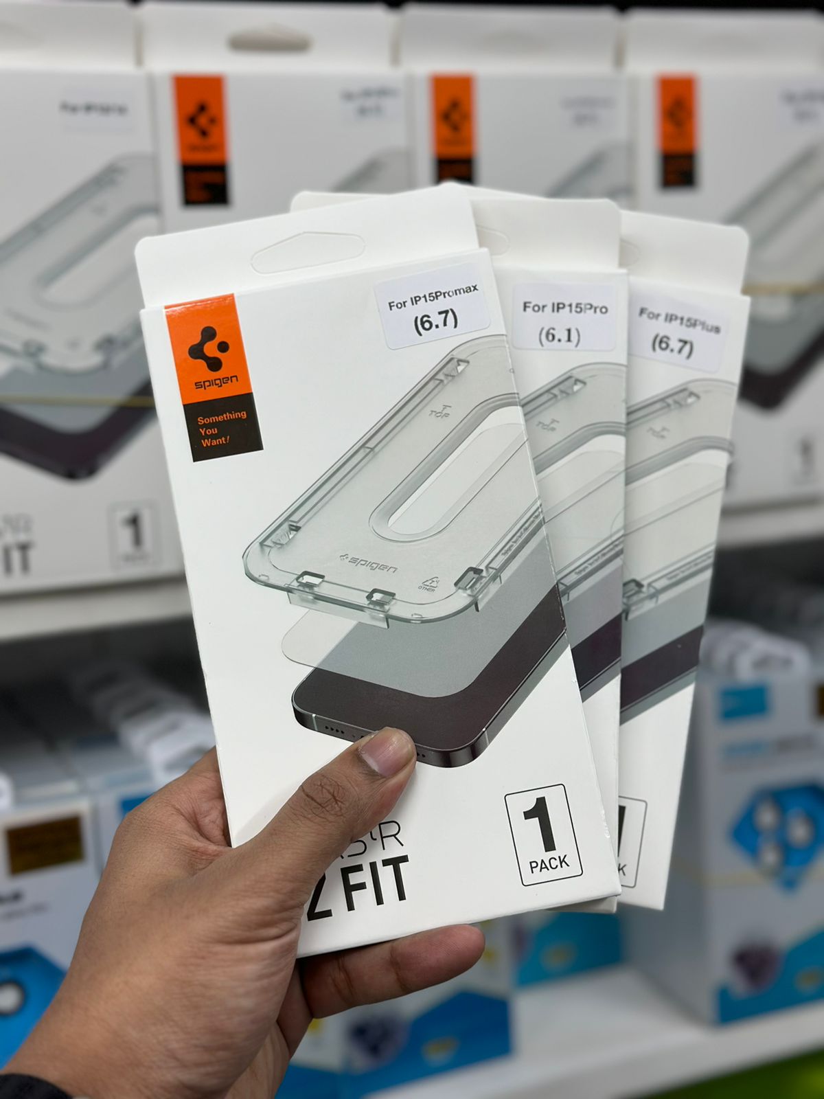 Spigen GL AStR (1Pack) Borderless Full Cover Screen Protector Glass_img_4