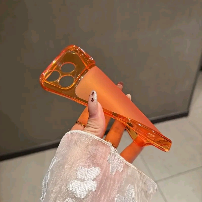 Soft Matte Transparent Camera Cutout Glossy Bumper Case_img_1