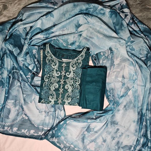 3 piece Luxurious-Embroidered Collection by Tawakkal - Sea Green - Image 2