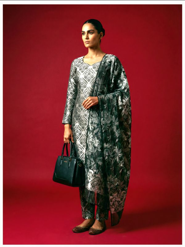 GREY VISCOSE 3PC UNSTITCHED J. Premium collection - Image 6