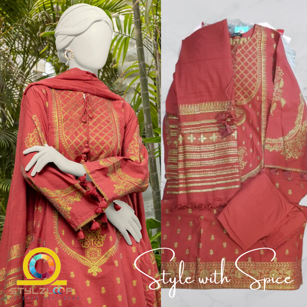 MAROON JACQUARD WOVEN STITCHED 3PC | J.LAWN - Image 2