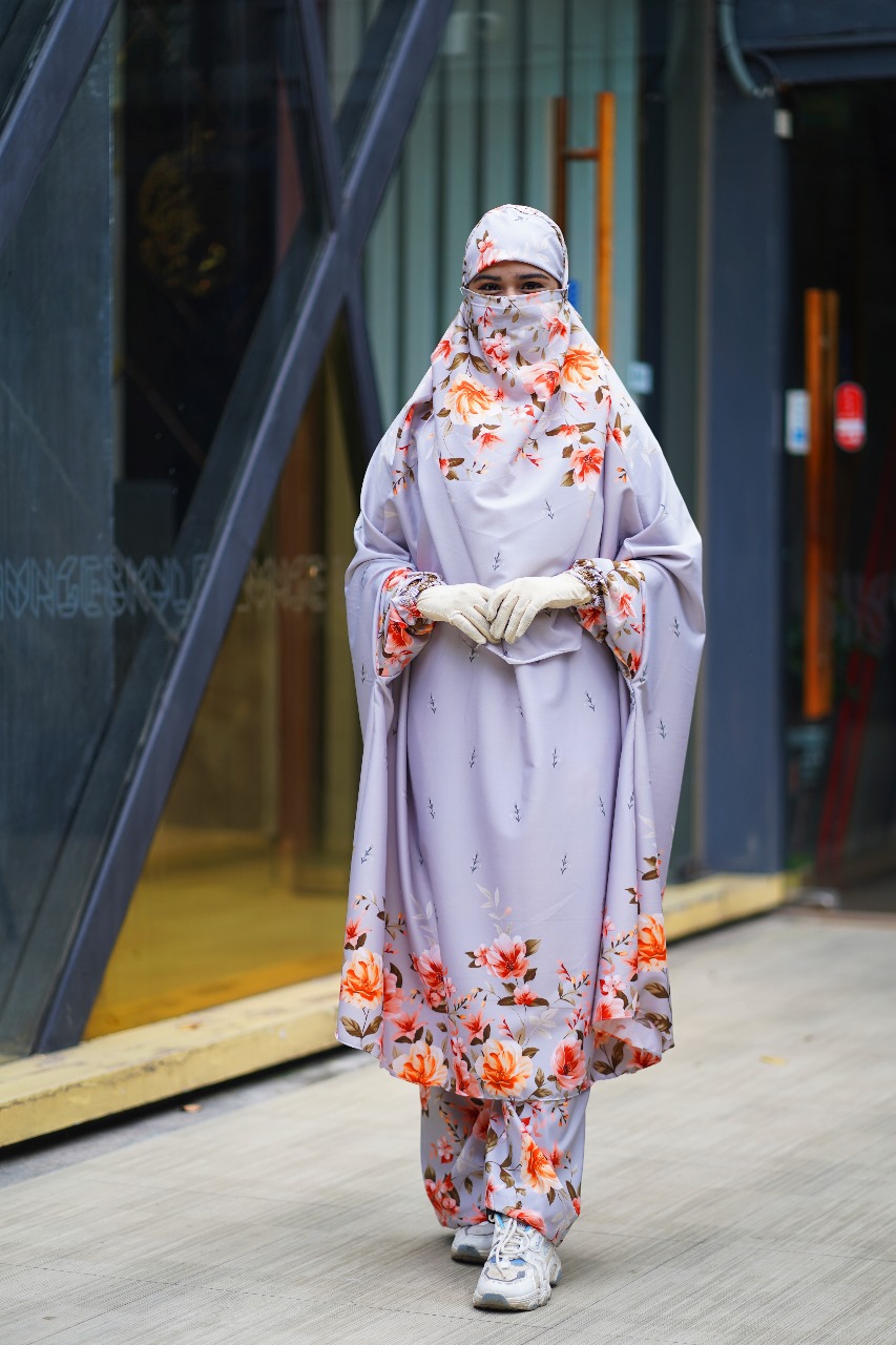 Korean Rayon Luxury Plazu Set_img_0